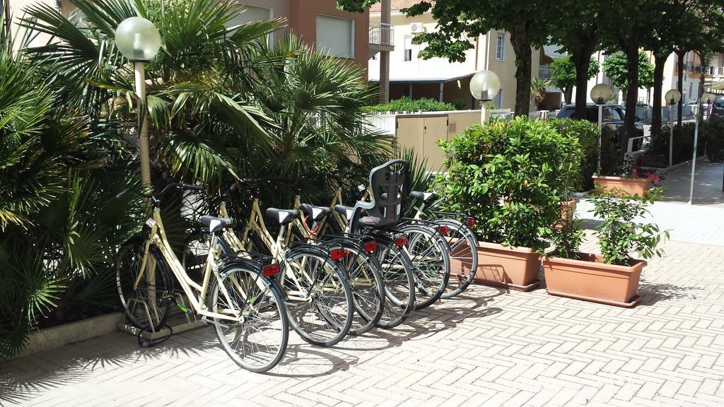 Hotel Orizzonti Rimini Exterior photo